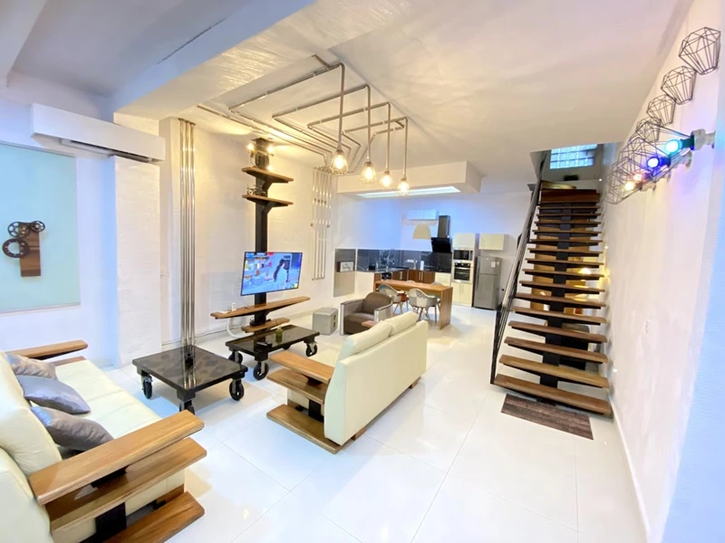 Beautiful Villa in Banana Island